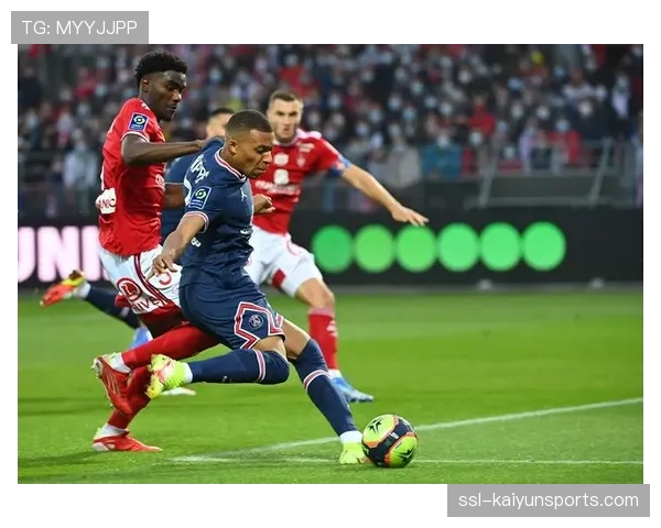 布雷斯特战术风格务实保守 主场优势拼抢得分成保级关键策略